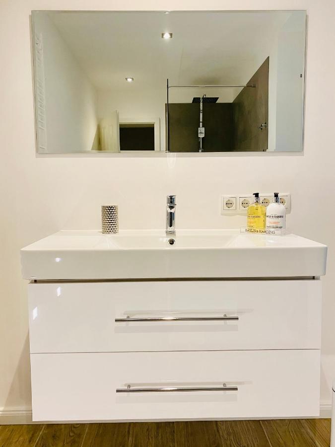 3-Raum Apartment Quartier57 Hamburg-Eppendorf ภายนอก รูปภาพ